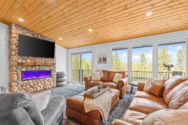 Cabin  Post Falls