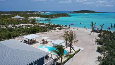 Villa Black Point