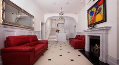 120 m² Serviced apartment