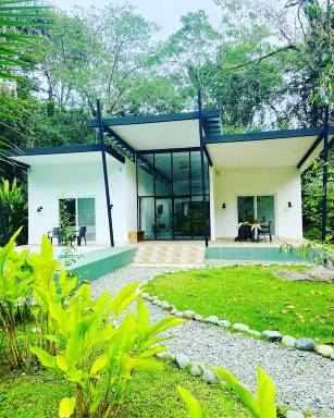 House Pool Punta Laurel