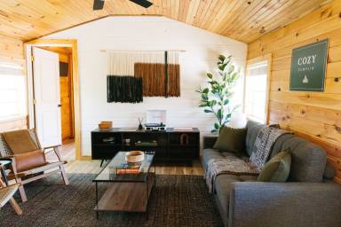 Airbnb  Red River Gorge