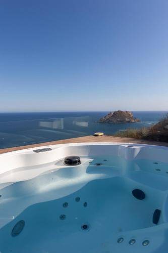 Villa Aguilas