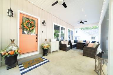 243 m² Cottage