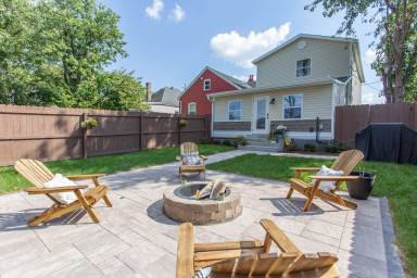 House  New Albany