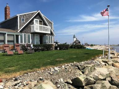 House Pet-friendly North Scituate