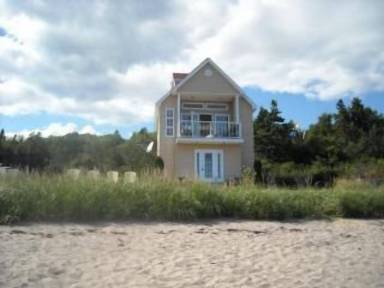 House Chance Harbour