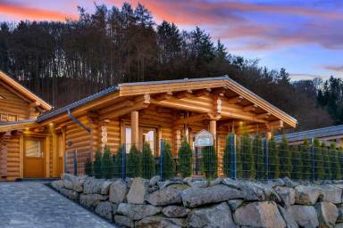 Tolles Ferienhaus in Rieden mit Terrasse & Sauna - HomeToGo