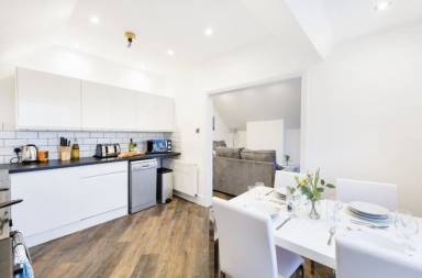 Apartment  Handforth