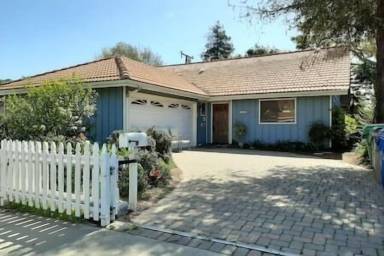 176 m² House