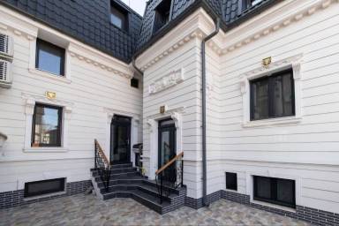 7-bedroom bed & breakfast in brilliant București with WiFi, AC