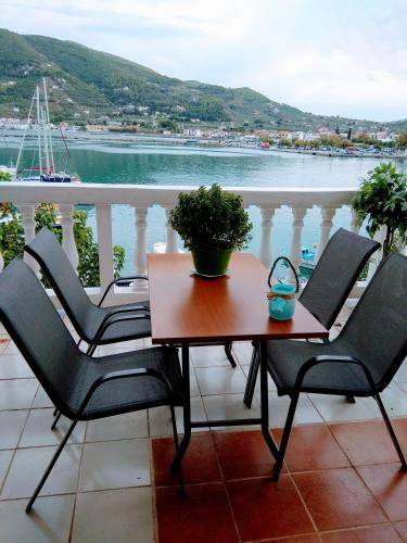 House Skopelos