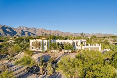 Cottage  Catalina Foothills