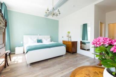 Bed & Breakfast  Stadtroda