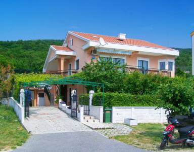 Appartement in Crikvenica mit Eigener Terrasse