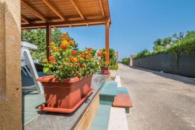 Villa Campofelice di Roccella