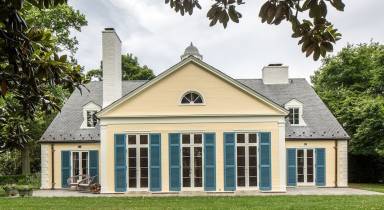 House  Red Hill