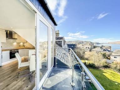 Apartment Balcony/Patio Oban