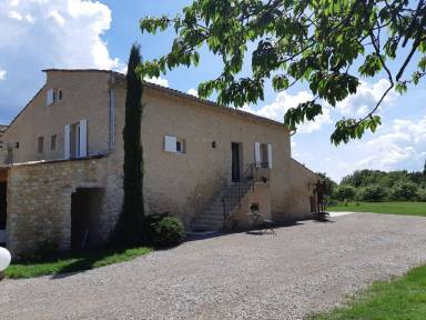 House Yard Forcalquier