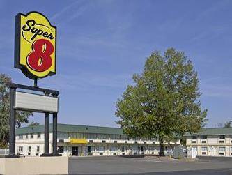Super 8 By Wyndham Ashland in Ashland, OH