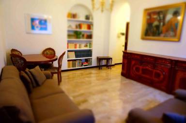 90 m² Apartment