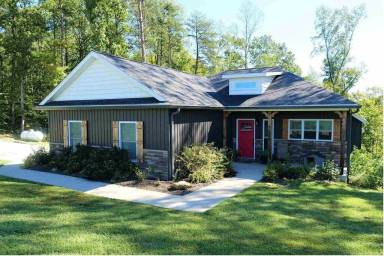 House  Patoka Lake