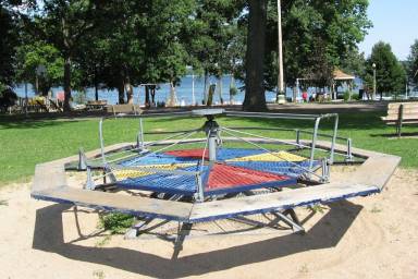 House Delavan Lake