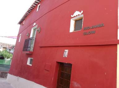 Riojania Slow - Classic Triple Room 2