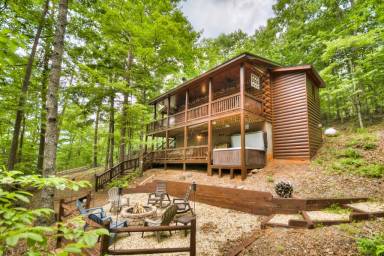 Cabin Kitchen Blue Ridge