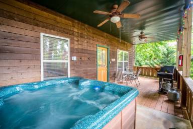 Cabin Helen