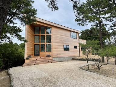 House  Napeague