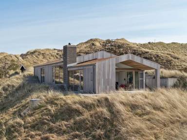 154 m² House