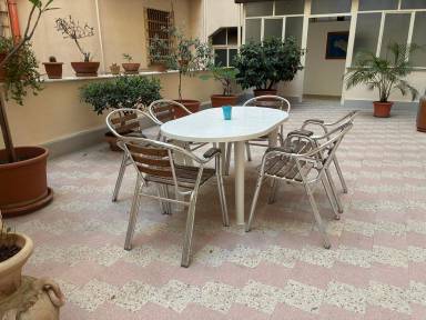 Apartamento vacacional con internet de alta velocidad y terraza | Cerca Piazza Pretoria | Vistas a la ciudad | Acepta mascotas
