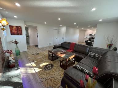 House Red Deer