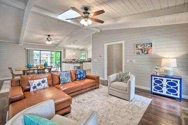 Airbnb  Tarpon Springs