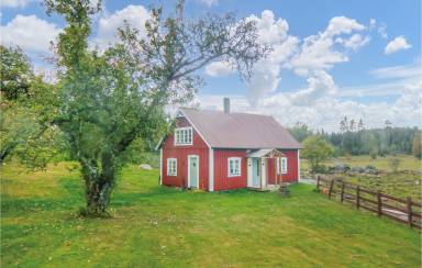 Hus  Ödeshög