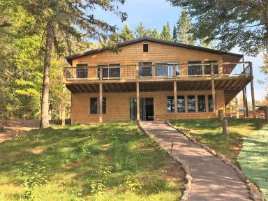 Cabin Madge