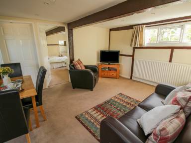 Cottage Wrenbury