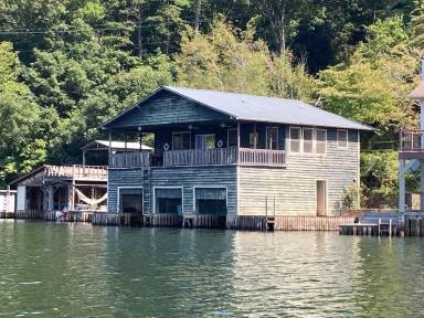 House Green River