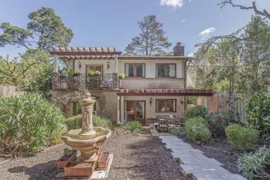 House Carmel-by-the-Sea