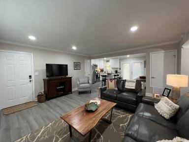 Airbnb  Starkville