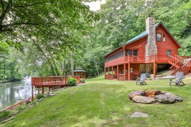 Cabin Fireplace Morganton