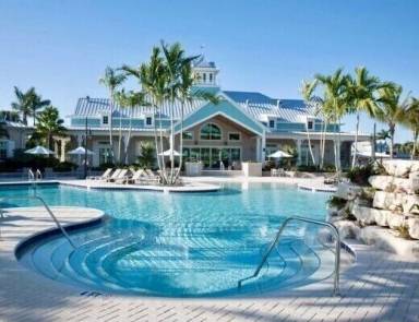 House Naples