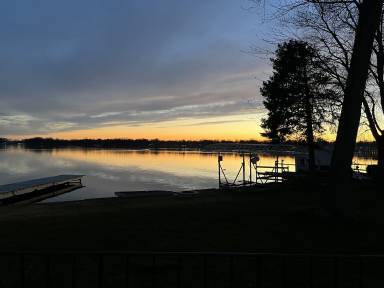 House Cedar Lake