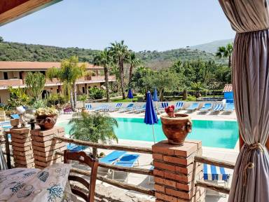 Kinderfreundliches Apartment mit Pool, Garten und Terrasse | Haustierfreundlich