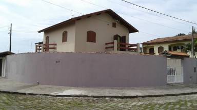 House Itanhaém