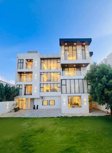 250 m&sup2; Ferienwohnung