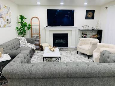 House Pet-friendly Martha Lake