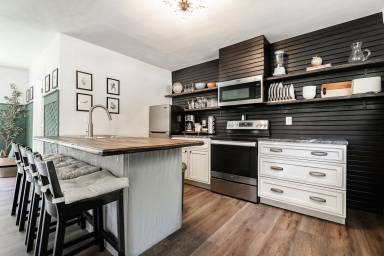 Cottage  Fairview Heights