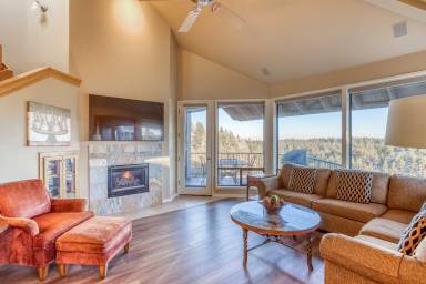 Condo Balcony Deschutes River Woods