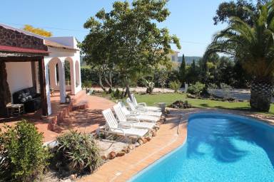 Villa  Bensafrim